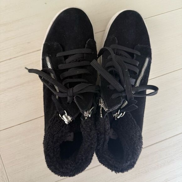 Steve Madden Kameo Sneakers Zipper Closure Faux Sherpa 10 NWOB - Picture 5 of 9